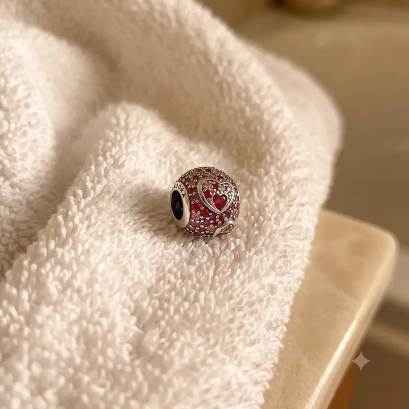 Asymmetrical Hearts Pavé Charm photo review