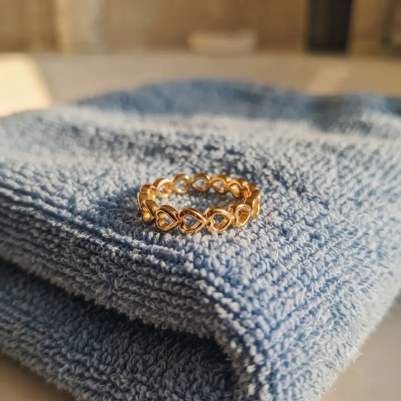 Band of Hearts Ring photo review