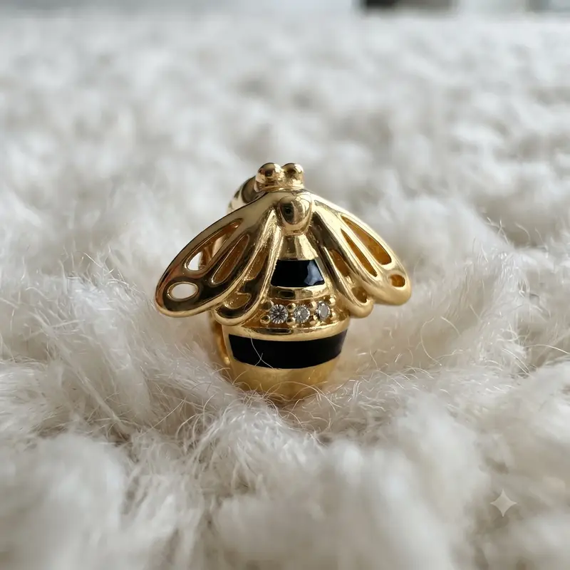 Bee Clip Charm photo review