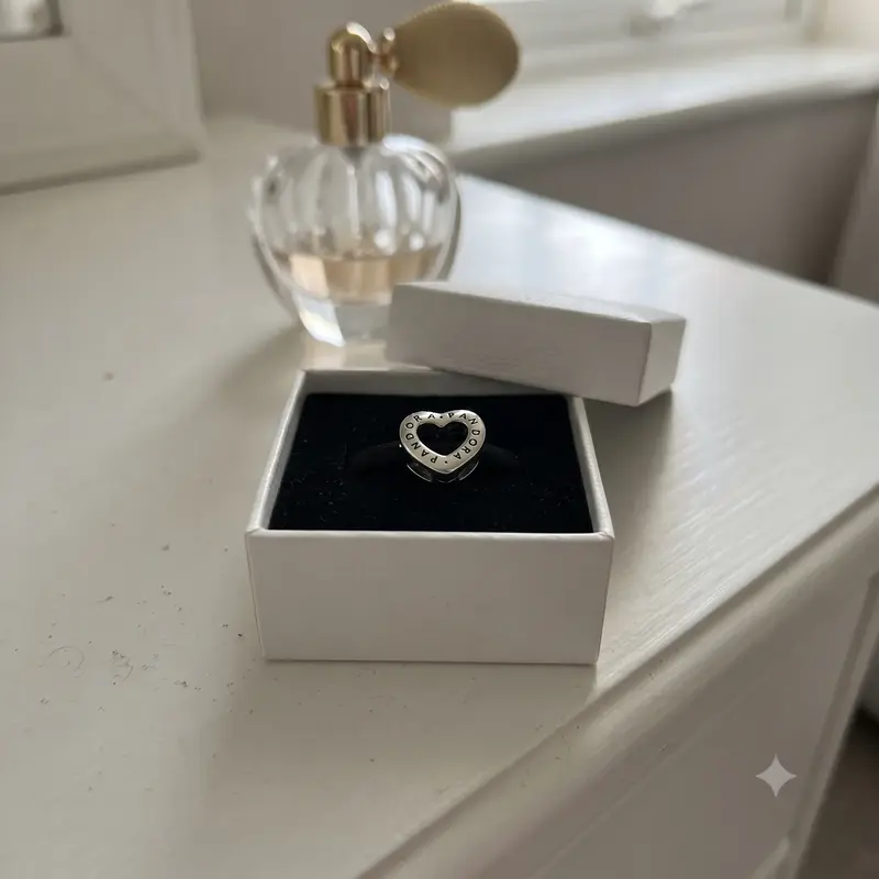 Pandora Logo Heart Clip Charm photo review
