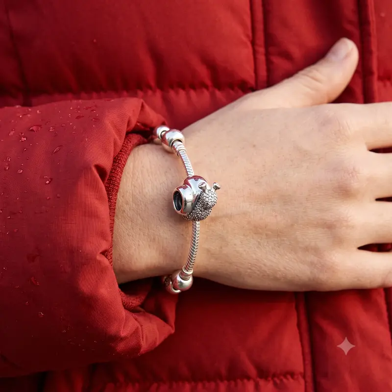 Pav&eacute; Snail Charm photo review