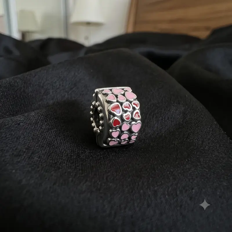 Red & Pink Hearts Charm photo review