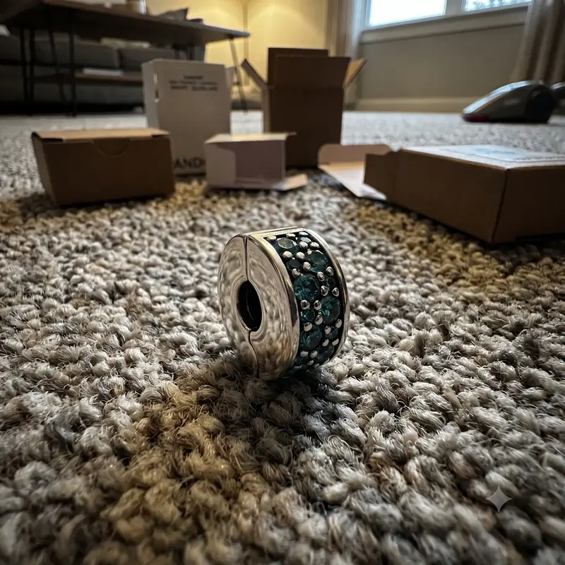 Teal Pav&eacute;&nbsp;Clip Charm photo review
