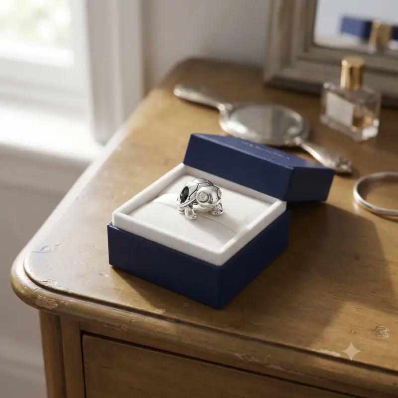 Twinkling Turtle Charm photo review