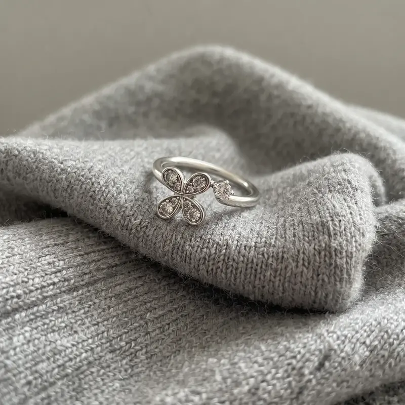 Four-Petal Flower Ring photo review