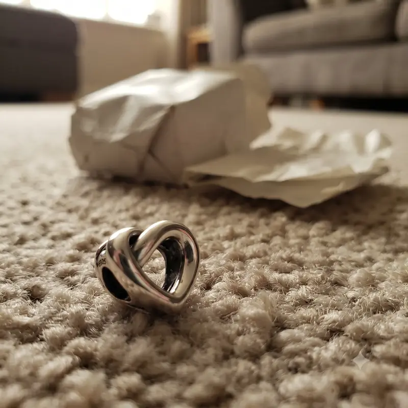 Knotted Heart Charm photo review