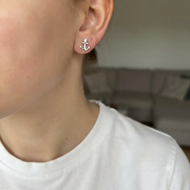 My Anchor Single Stud Earring photo review