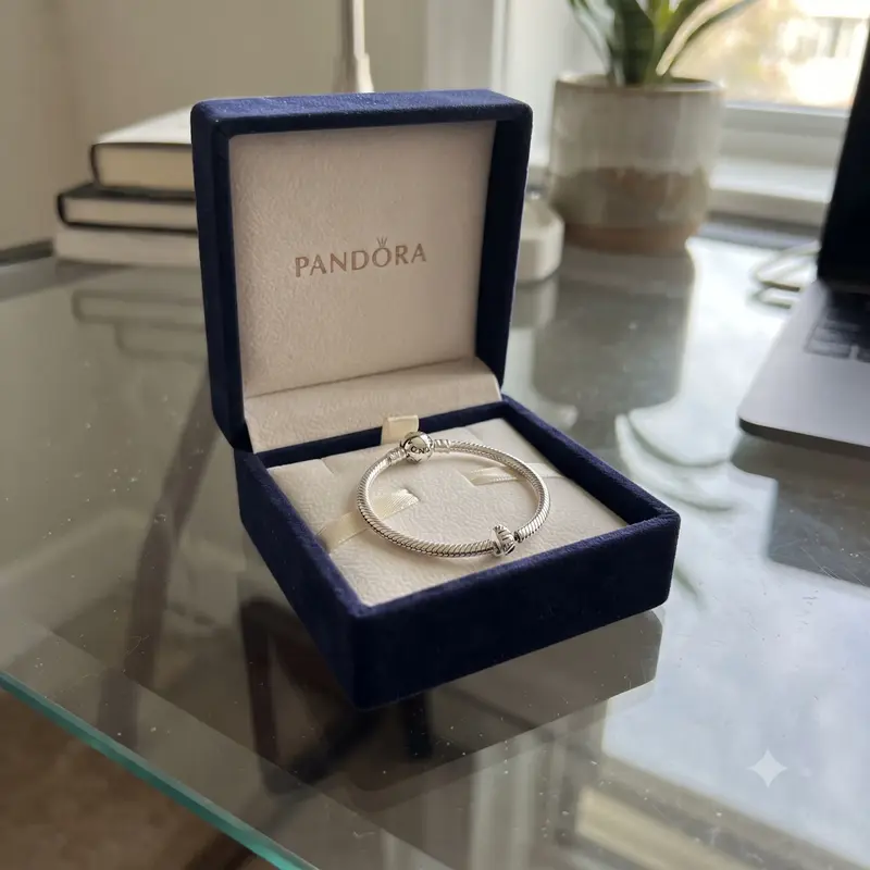 Pandora Moments Medium O Pendant photo review