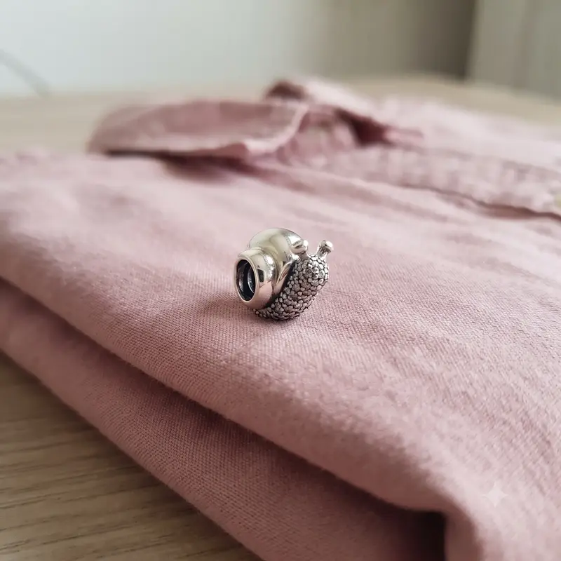 Pav&eacute; Snail Charm photo review