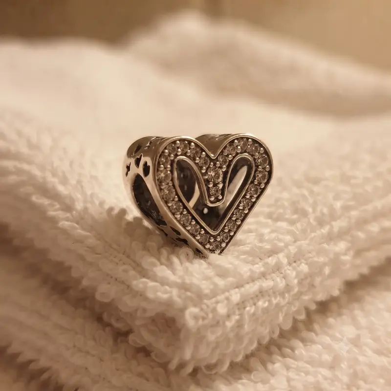 Sparkling Freehand Heart Charm photo review