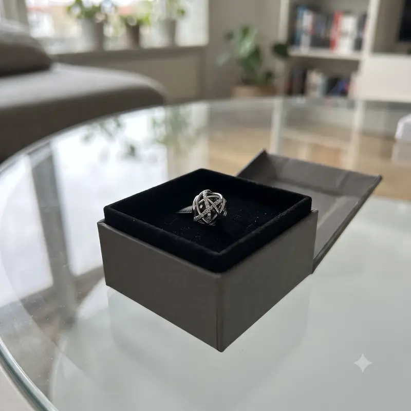 Sparkling Lines Openwork Charm photo review